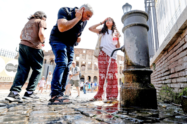 World News: Italy puts all major cities on heat alert